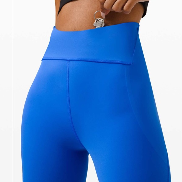 Lululemon Free to Speed High-Rise Tight 25"
Wild Bluebell size 6 EUC - Picture 6 of 12